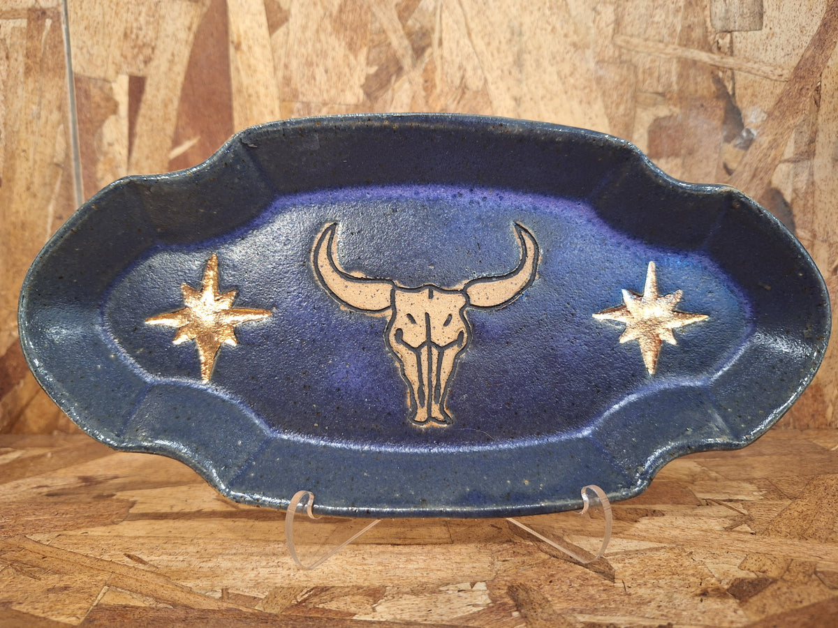 Cow Skull Star Plate Scalloped Oval Large