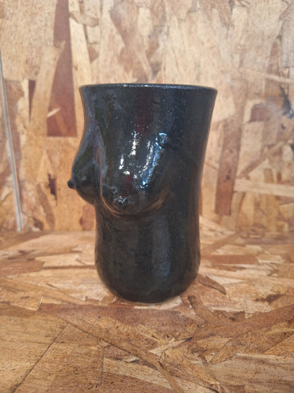 Boobie Vase Med