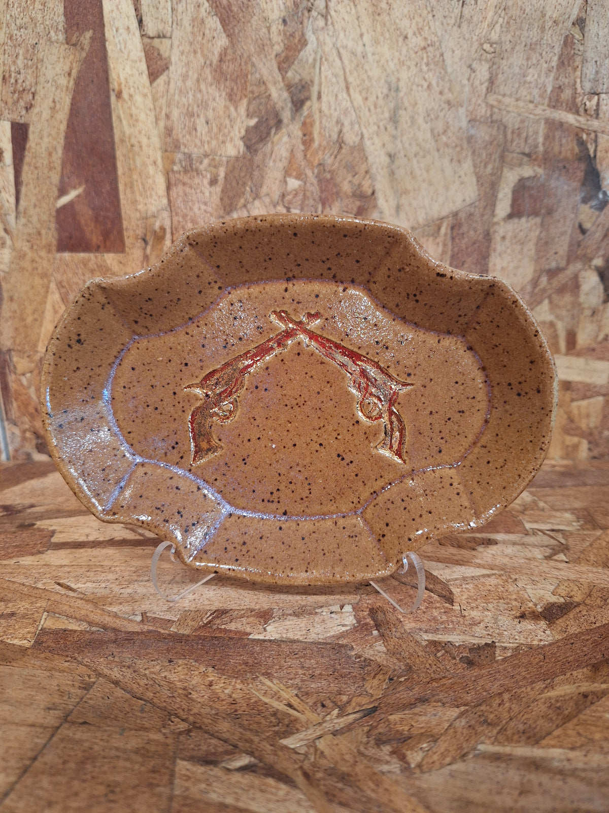 Pistol Plate Scalloped Oval